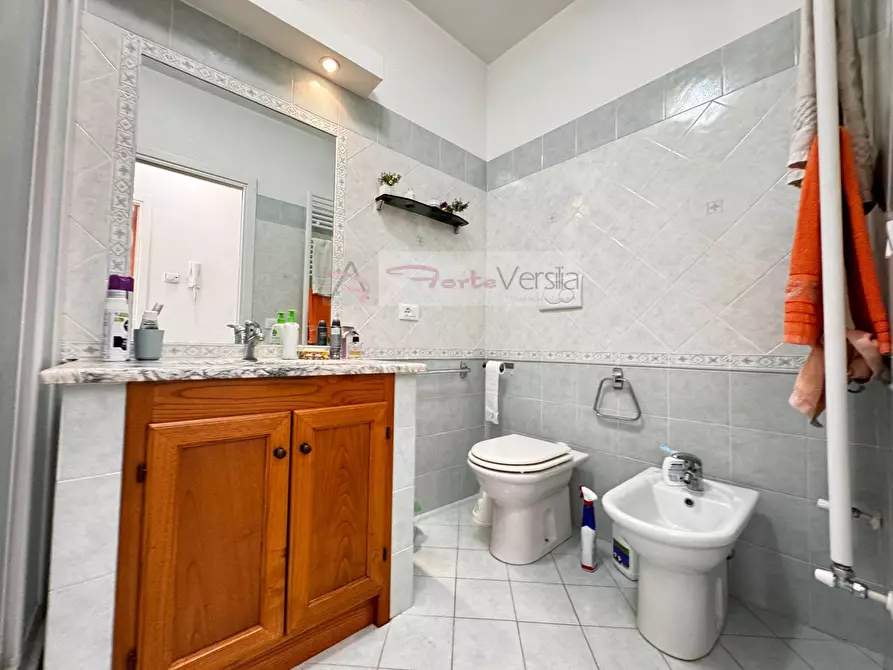 Immagine 20 di Villa in vendita  a Forte Dei Marmi