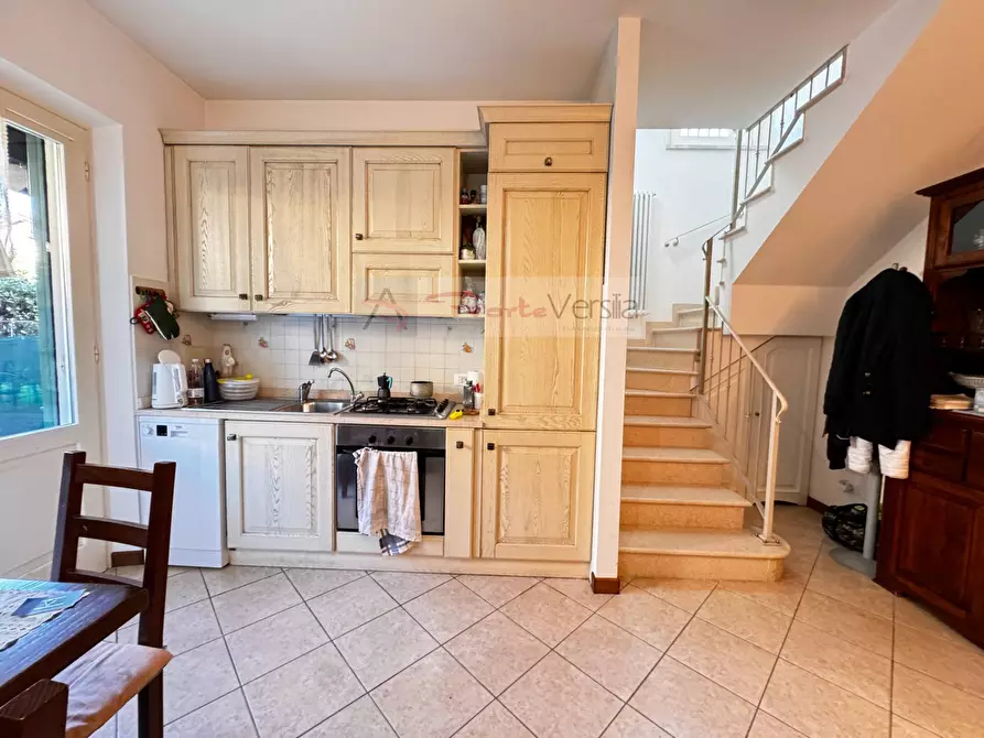 Immagine 5 di Villa in vendita  a Forte Dei Marmi