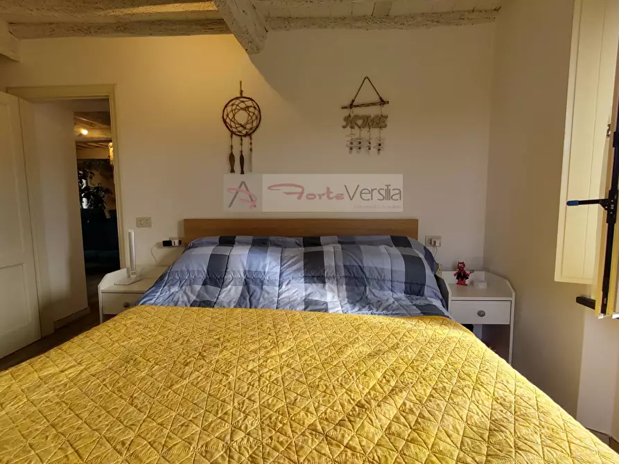 Immagine 21 di Appartamento in vendita  a Camaiore