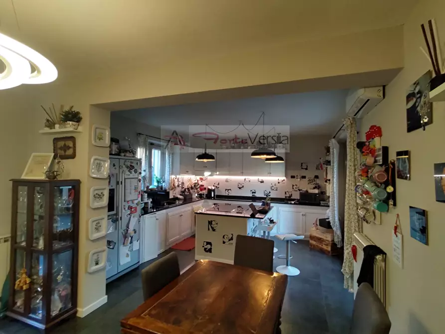 Immagine 6 di Casa indipendente in vendita  a Massarosa