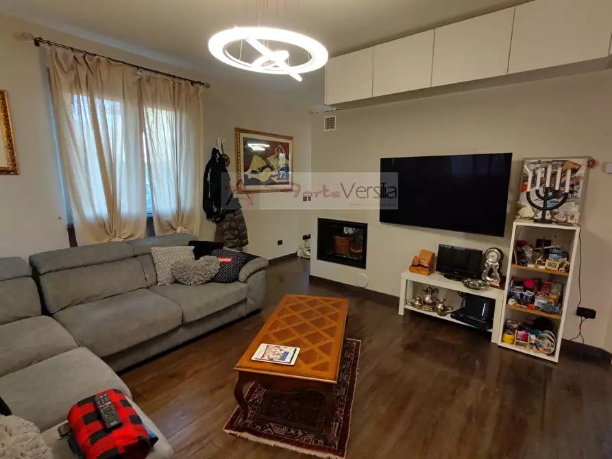 Immagine 11 di Casa indipendente in vendita  a Massarosa