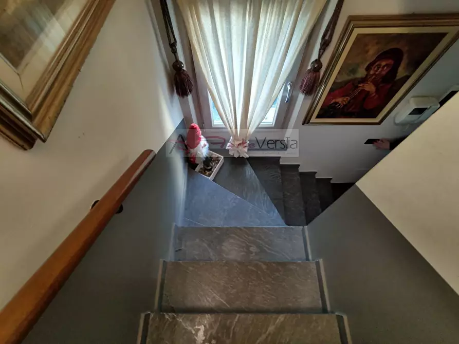 Immagine 17 di Casa indipendente in vendita  a Massarosa