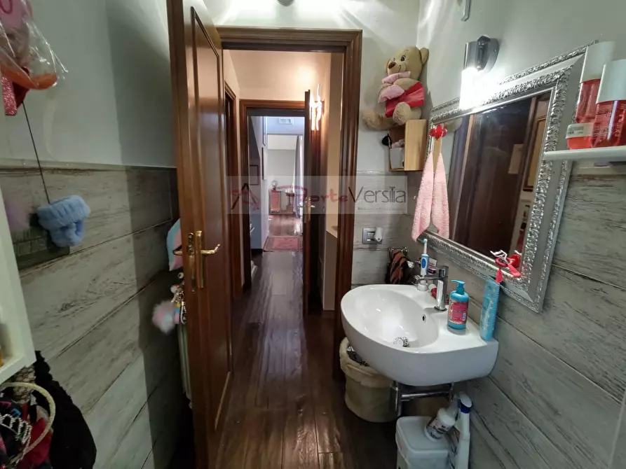 Immagine 23 di Casa indipendente in vendita  a Massarosa