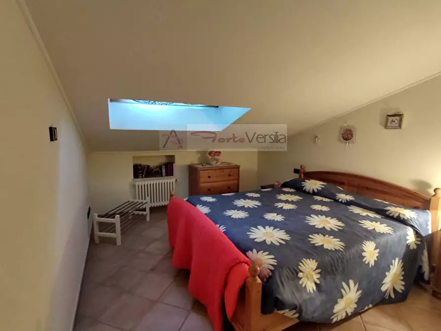 Immagine 27 di Villa in vendita  a Aulla