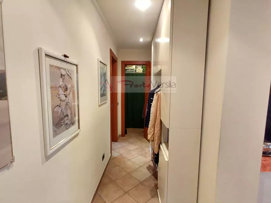 Immagine 17 di Villa in vendita  a Aulla