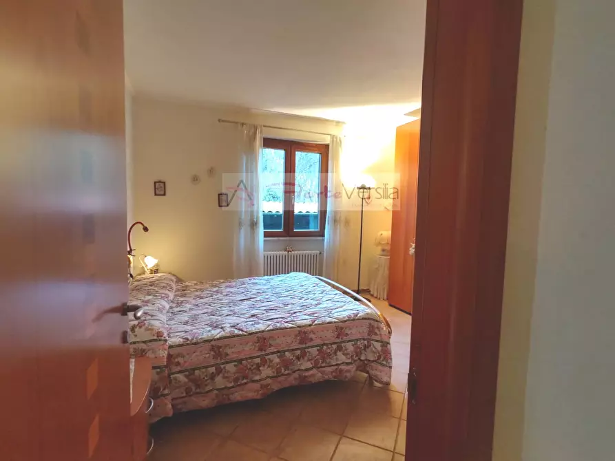 Immagine 13 di Villa in vendita  a Aulla