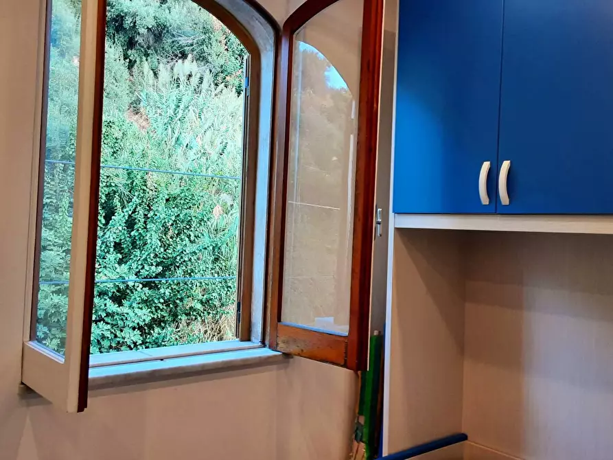 Immagine 4 di Appartamento in vendita  in via delle rimembranze a Giardini-Naxos