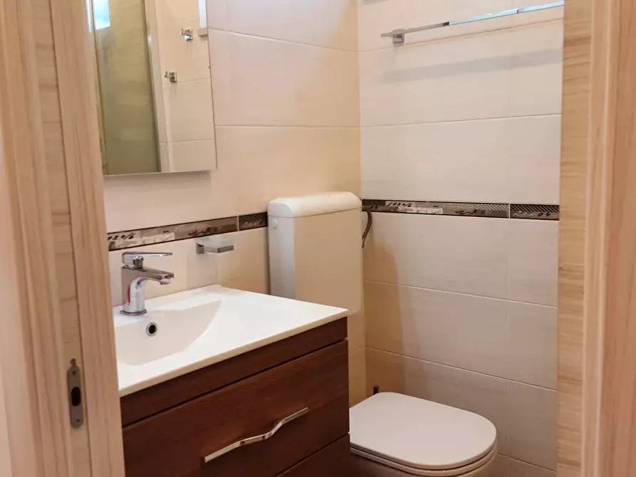 Immagine 10 di Appartamento in vendita  in via delle rimembranze a Giardini-Naxos