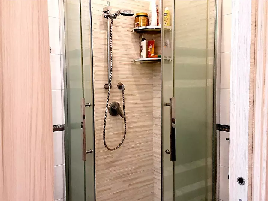 Immagine 12 di Appartamento in vendita  in via delle rimembranze a Giardini-Naxos