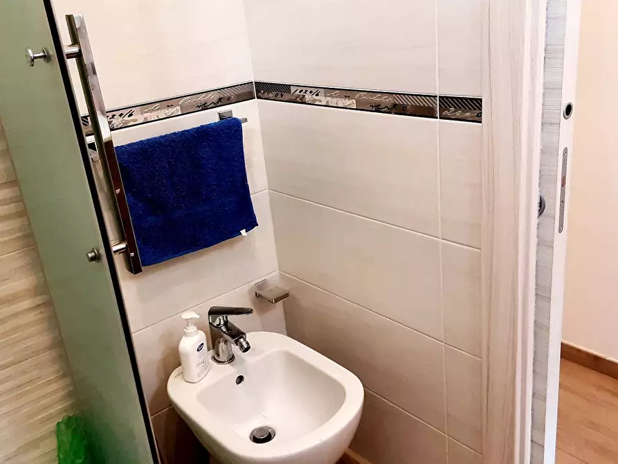 Immagine 14 di Appartamento in vendita  in via delle rimembranze a Giardini-Naxos