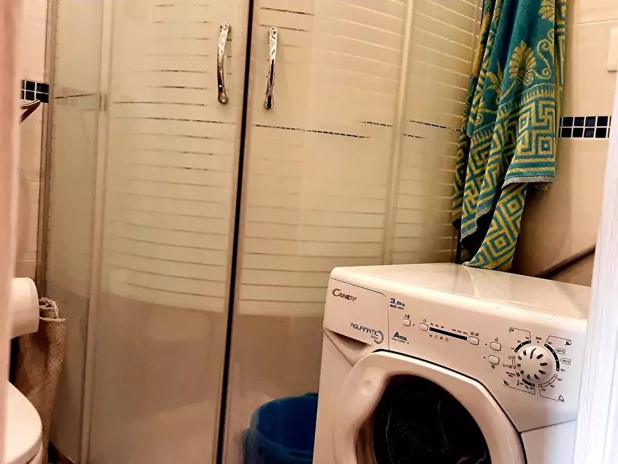 Immagine 23 di Appartamento in vendita  in via delle rimembranze a Giardini-Naxos