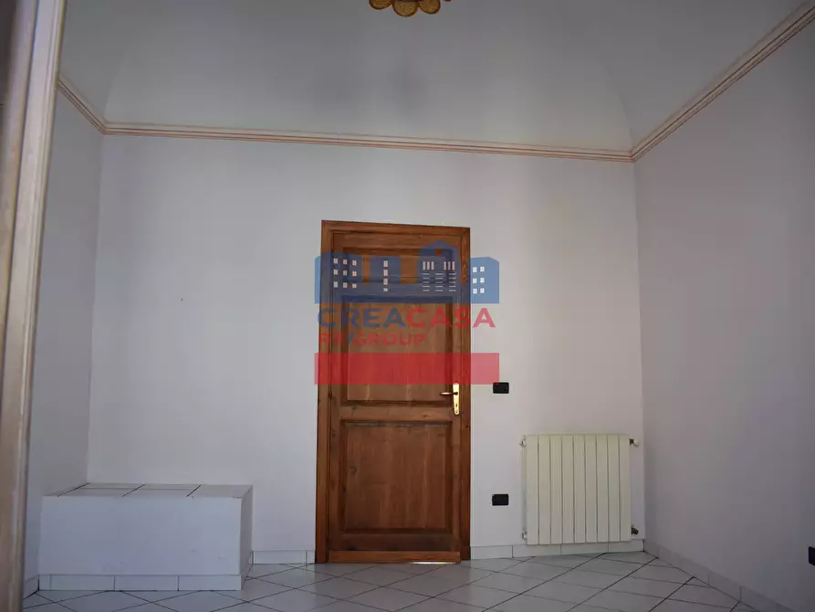 Immagine 11 di Appartamento in vendita  in Garibaldi a Calatabiano