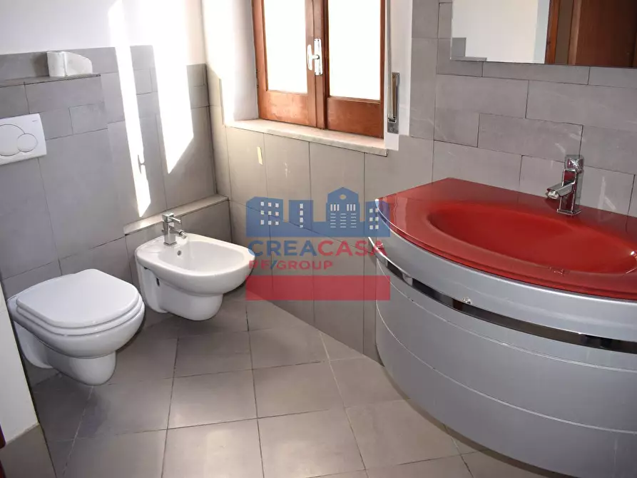 Immagine 23 di Appartamento in vendita  in Garibaldi a Calatabiano