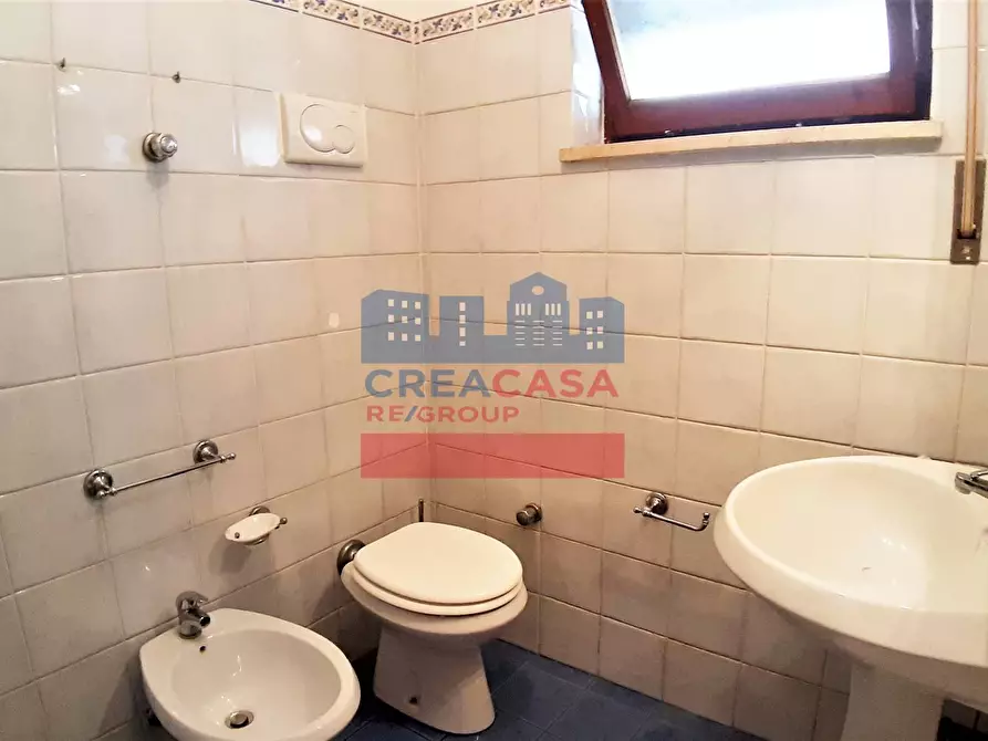 Immagine 17 di Appartamento in vendita  in Via Recanati a Giardini-Naxos