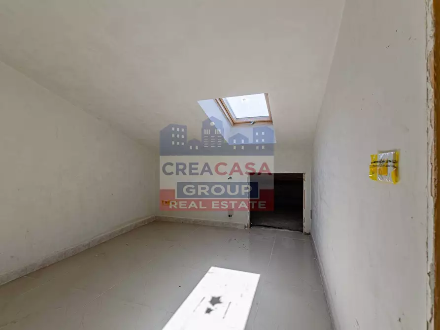 Immagine 18 di Appartamento in vendita  in Via Dionisio a Giardini-Naxos