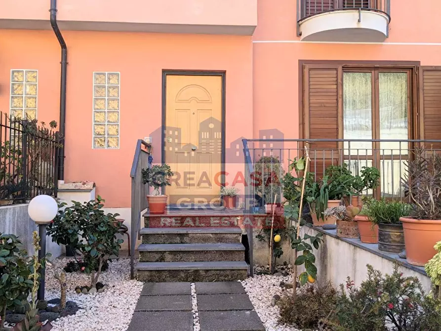 Immagine 1 di Villetta a schiera in vendita  in via Arancio a Taormina