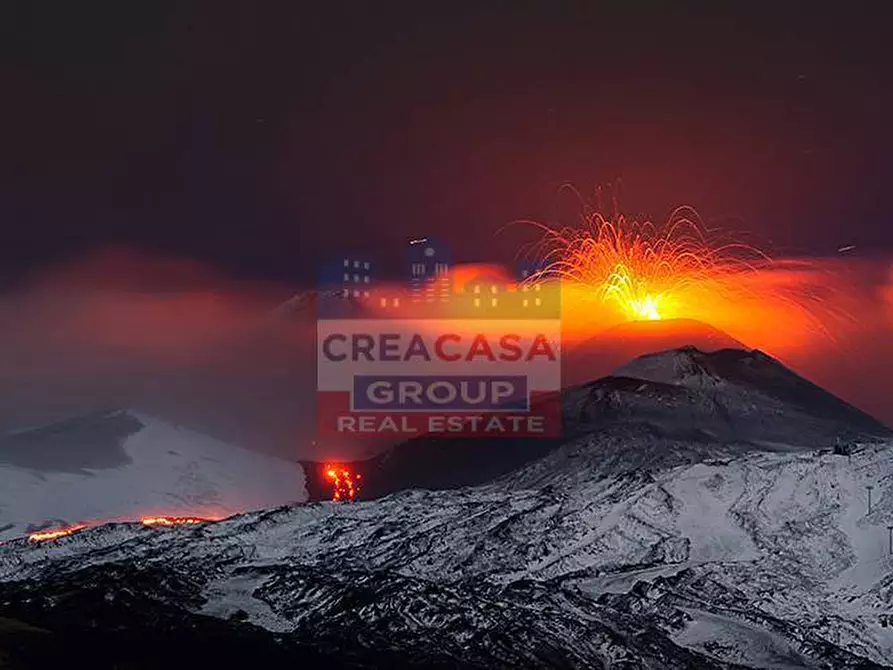 Immagine 1 di Agriturismo in vendita  in Strada Regionale Mareneve a Linguaglossa