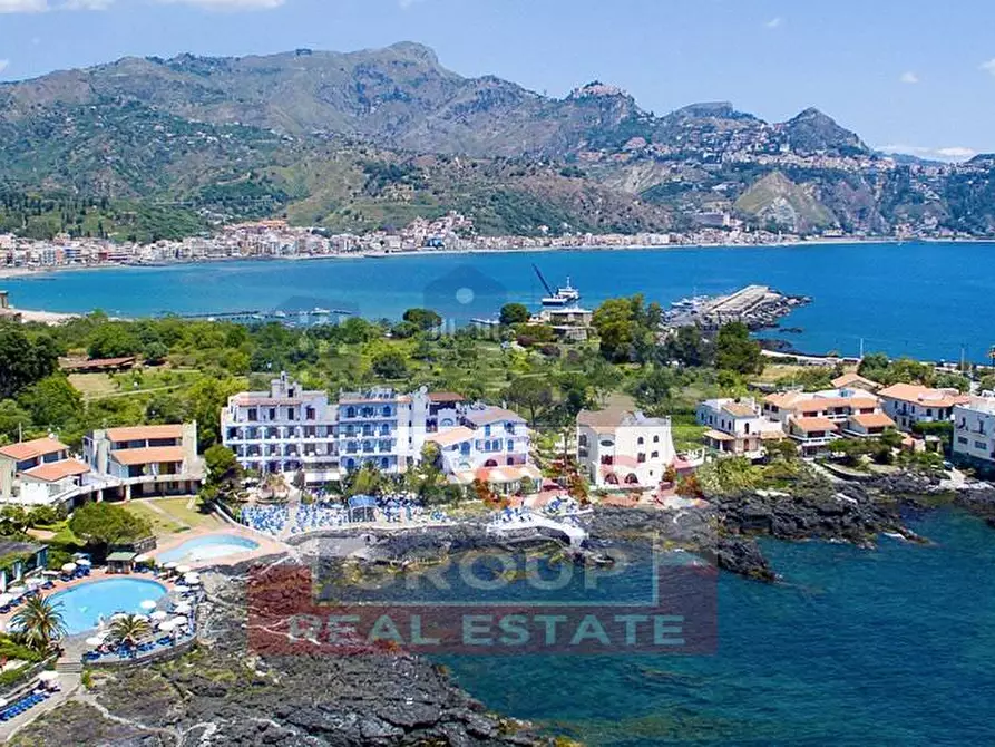 Immagine 3 di Albergo/B&B/Residence in vendita  in tysandros a Giardini-Naxos