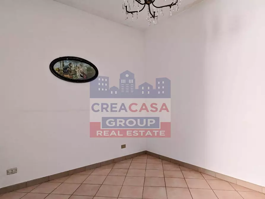 Immagine 23 di Palazzo in vendita  in via Pietro Ruffo a Calatabiano