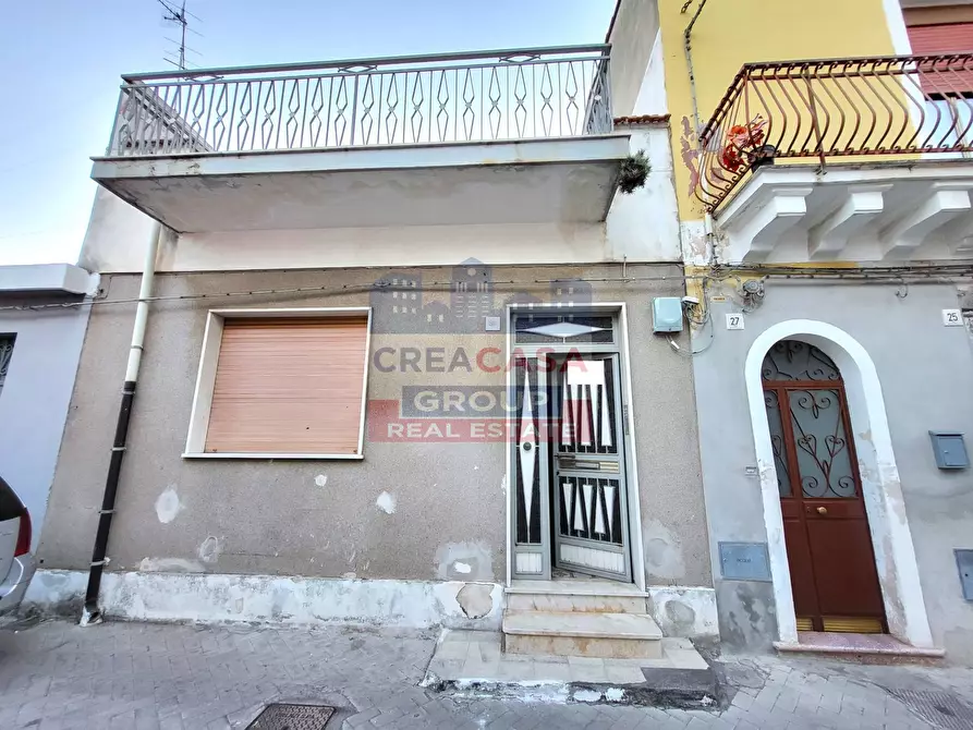 Immagine 3 di Casa indipendente in vendita  in via Mongibello a Riposto