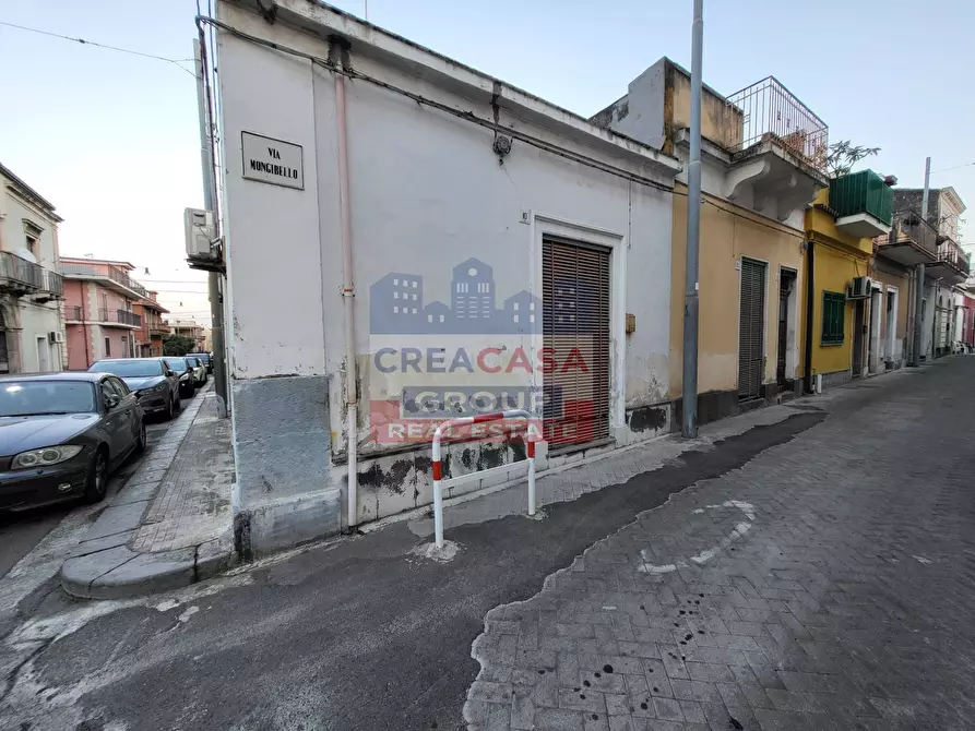 Immagine 21 di Casa indipendente in vendita  in via Mongibello a Riposto