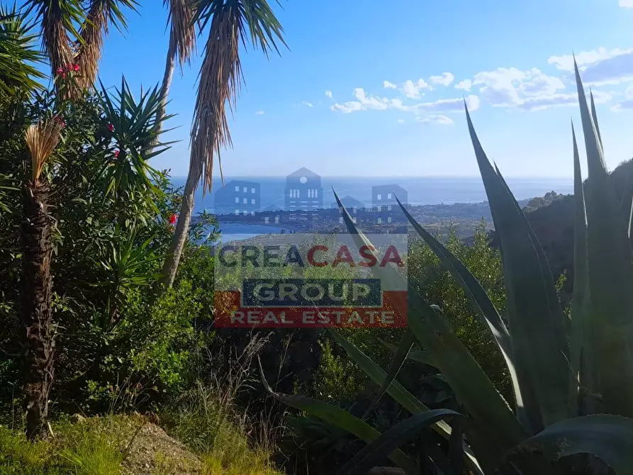 Immagine 1 di Terreno residenziale in vendita  in C/da Mastrissa a Taormina