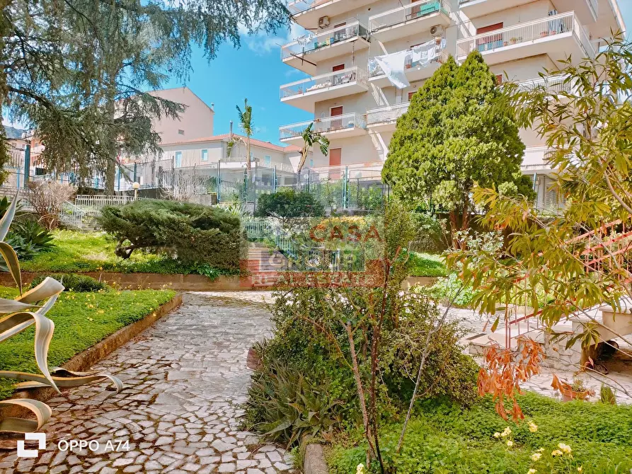 Immagine 3 di Appartamento in vendita  in via regina Elena a Francavilla Di Sicilia