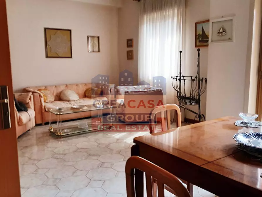 Immagine 5 di Appartamento in vendita  in via regina Elena a Francavilla Di Sicilia