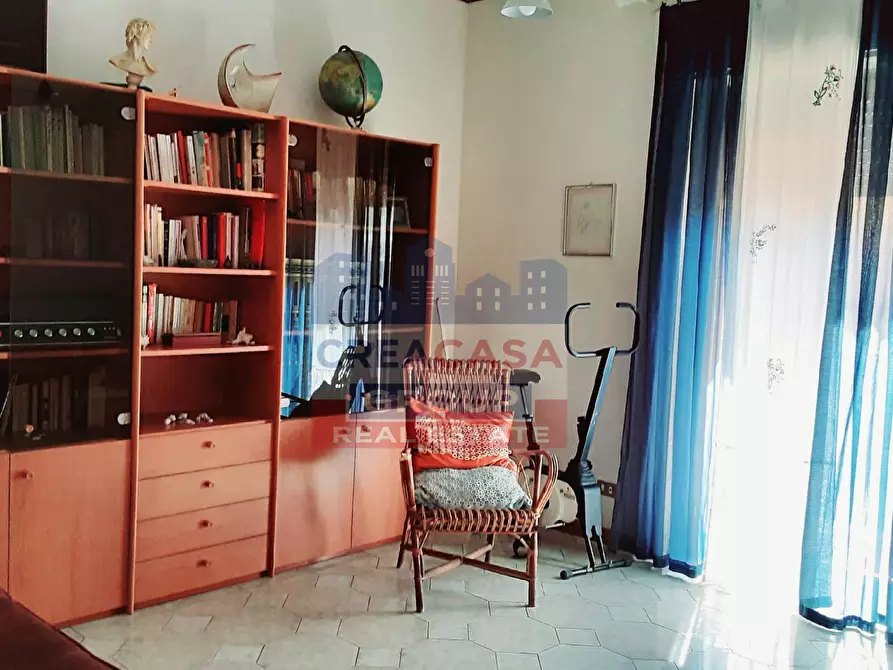 Immagine 17 di Appartamento in vendita  in via regina Elena a Francavilla Di Sicilia