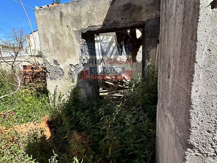 Immagine 10 di Agriturismo in vendita  in Via Riccardo Casalaina a Catania