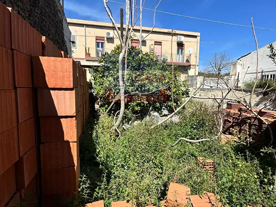 Immagine 14 di Agriturismo in vendita  in Via Riccardo Casalaina a Catania