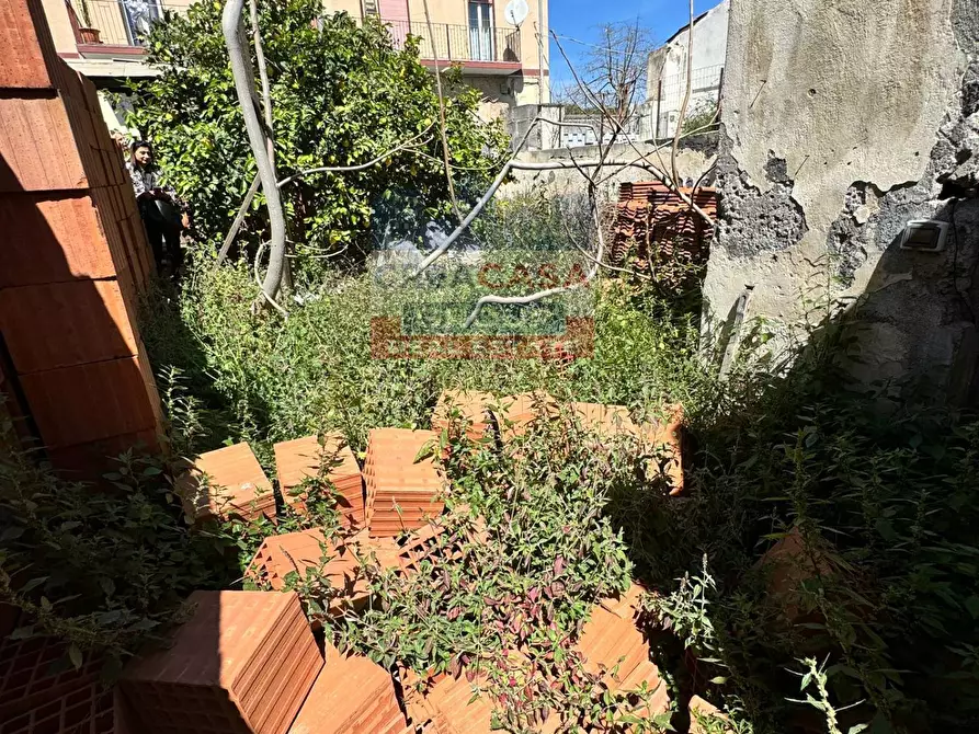 Immagine 18 di Agriturismo in vendita  in Via Riccardo Casalaina a Catania