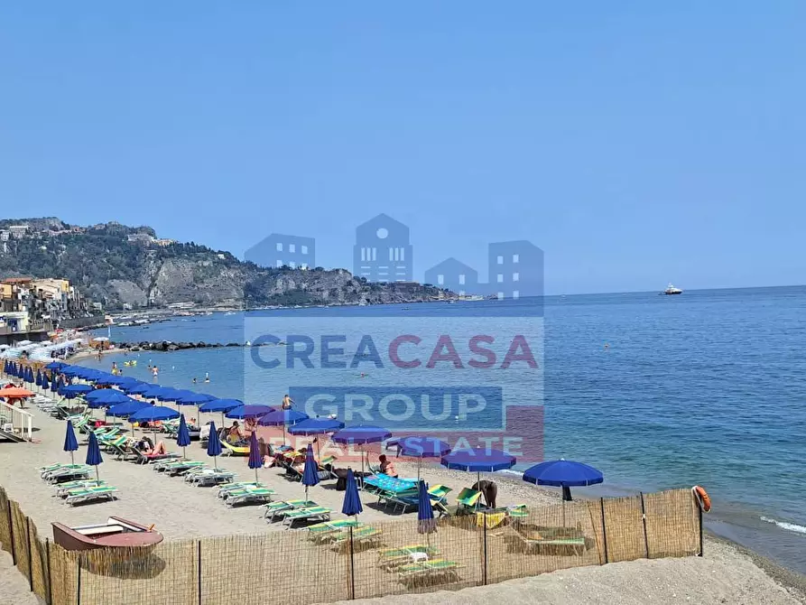 Immagine 18 di Appartamento in vendita  in Via Erice a Giardini-Naxos