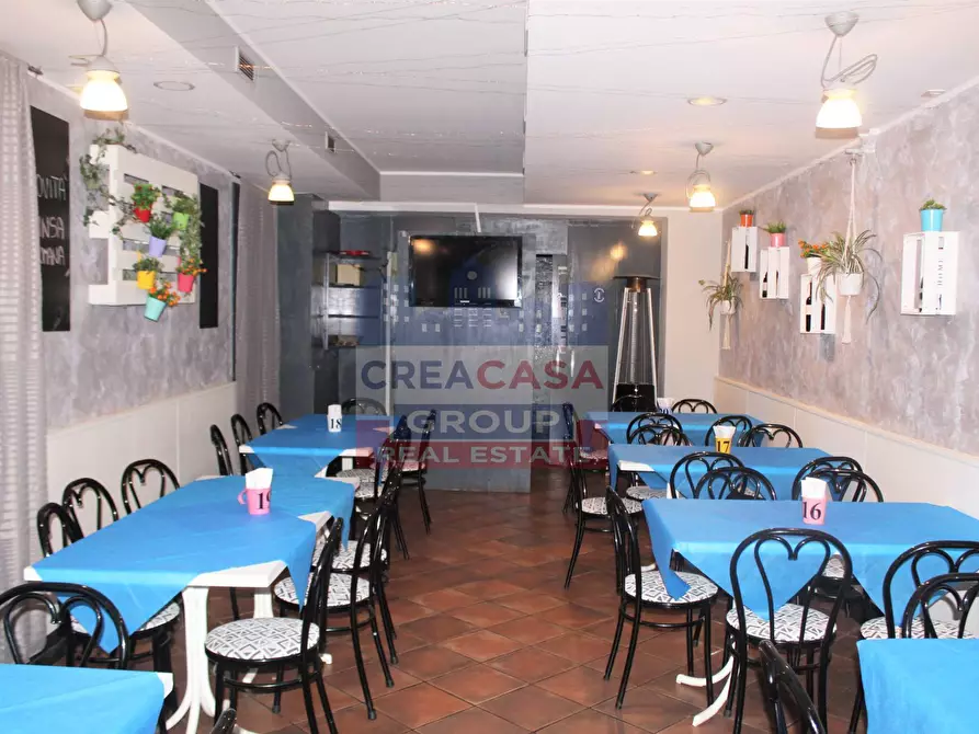 Immagine 5 di Bar / Ristorante in vendita  in Corso Italia a Giarre