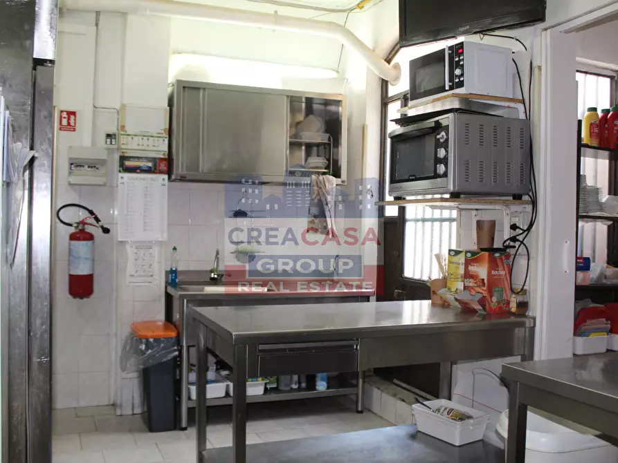 Immagine 14 di Bar / Ristorante in vendita  in Corso Italia a Giarre