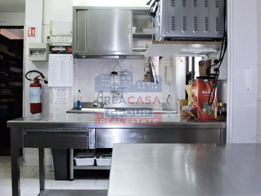 Immagine 15 di Bar / Ristorante in vendita  in Corso Italia a Giarre