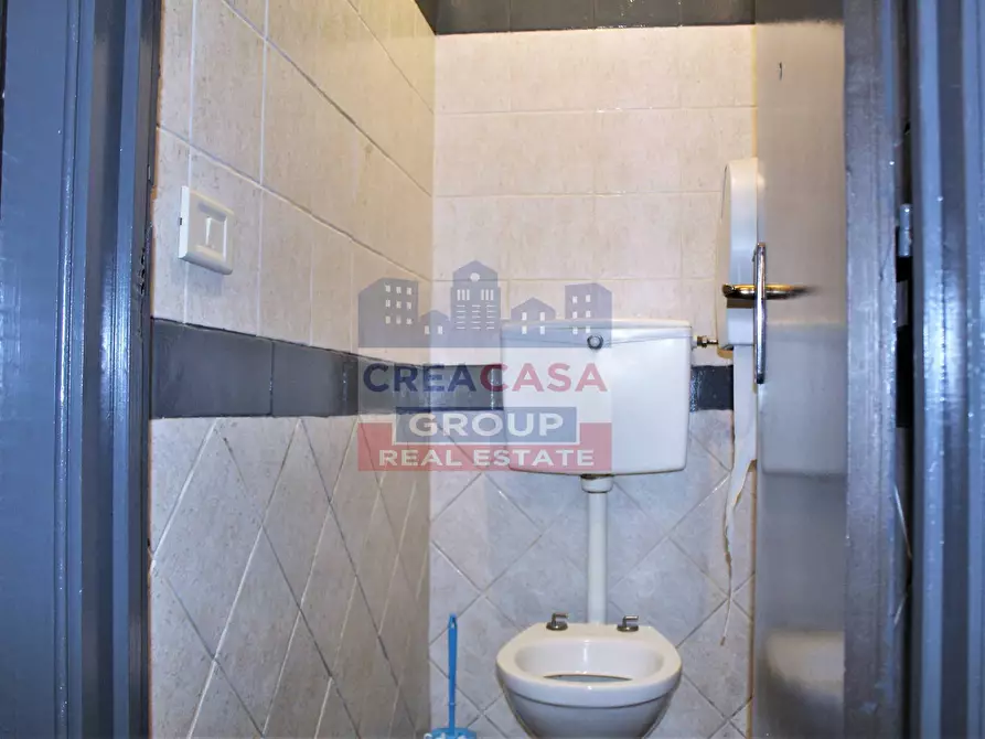 Immagine 23 di Bar / Ristorante in vendita  in Corso Italia a Giarre