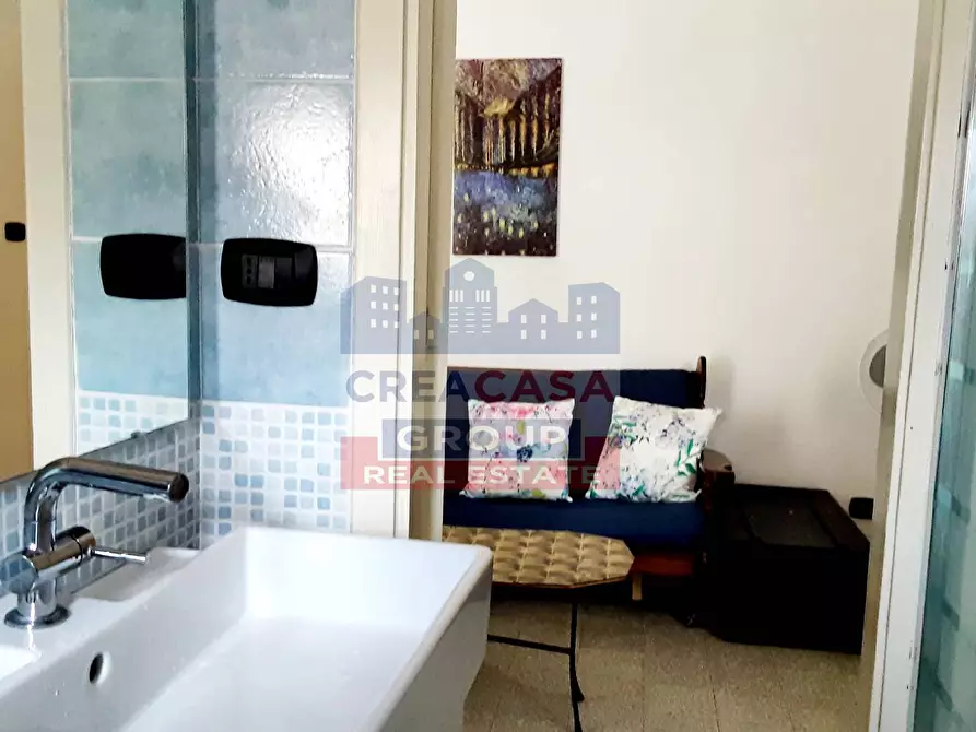 Immagine 17 di Appartamento in vendita  in via Dante a Francavilla Di Sicilia