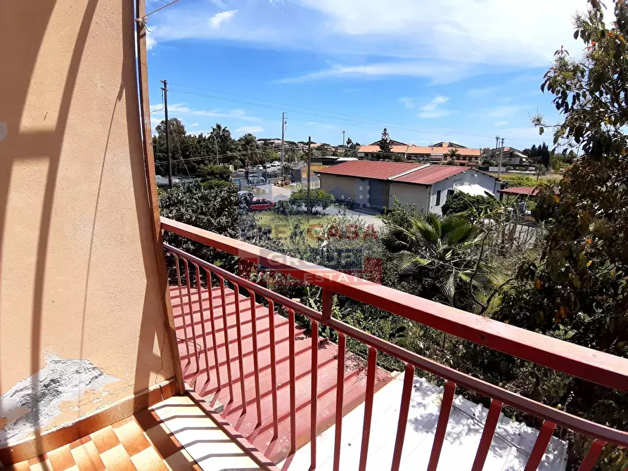 Immagine 10 di Appartamento in vendita  in VIA CHIANCHITTA a Giardini-Naxos