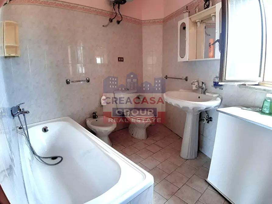 Immagine 16 di Appartamento in vendita  in VIA CHIANCHITTA a Giardini-Naxos