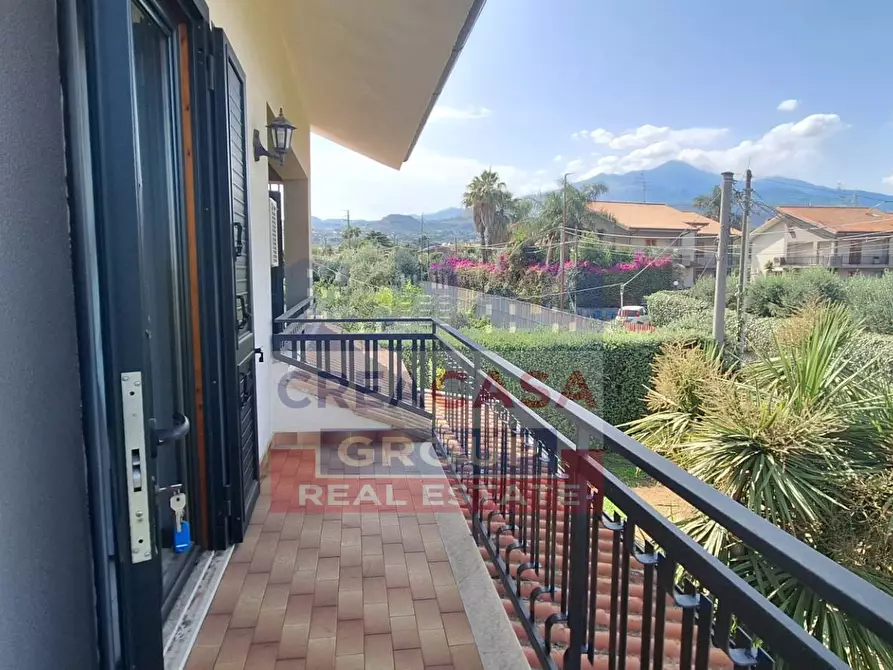 Immagine 15 di Villa in vendita  in VIA TROPEA a Aci Sant'antonio