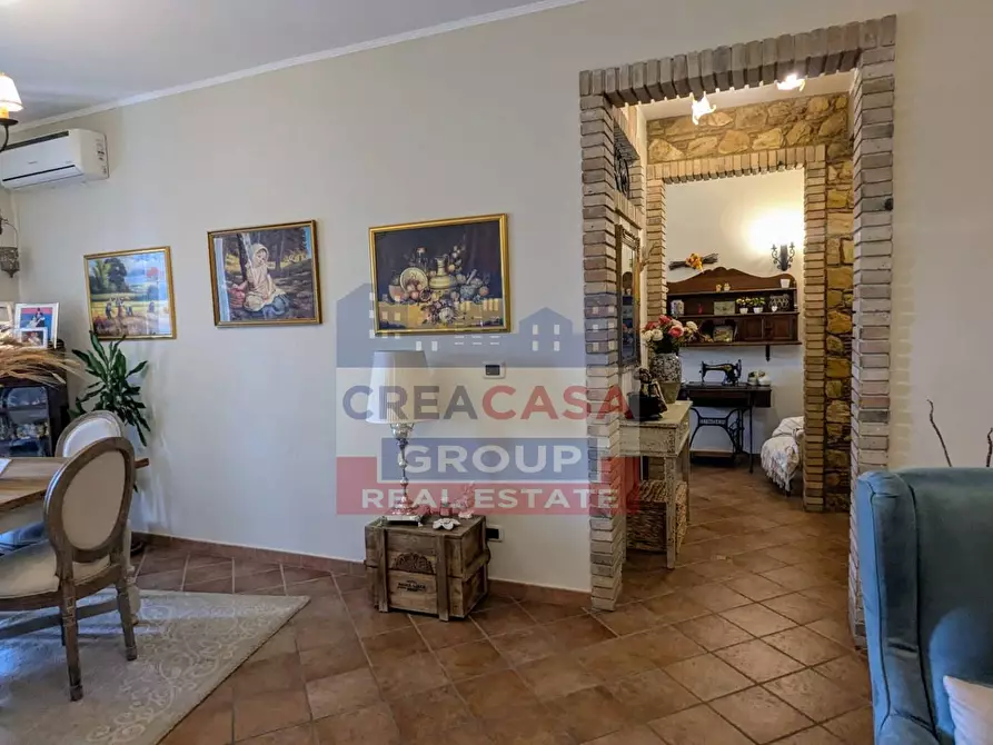 Immagine 11 di Appartamento in vendita  in Enrico Berlinguer a Gaggi