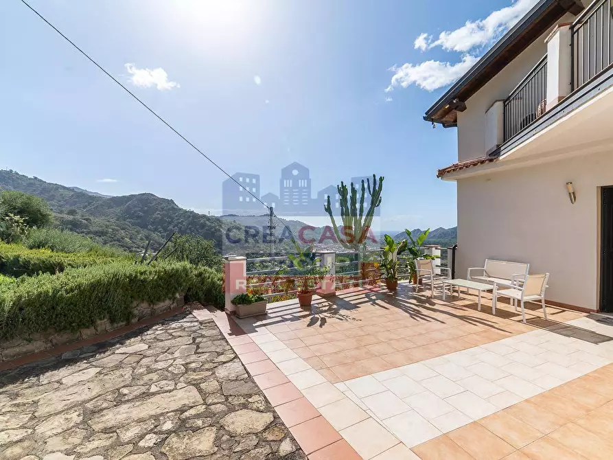 Immagine 7 di Villa in vendita  in C.da Cupparo a Graniti