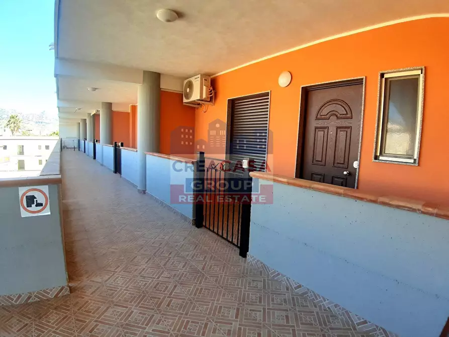 Immagine 3 di Appartamento in vendita  in Via Dionisio a Giardini-Naxos