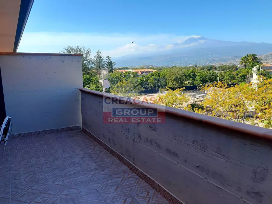 Immagine 26 di Appartamento in vendita  in Via Dionisio a Giardini-Naxos