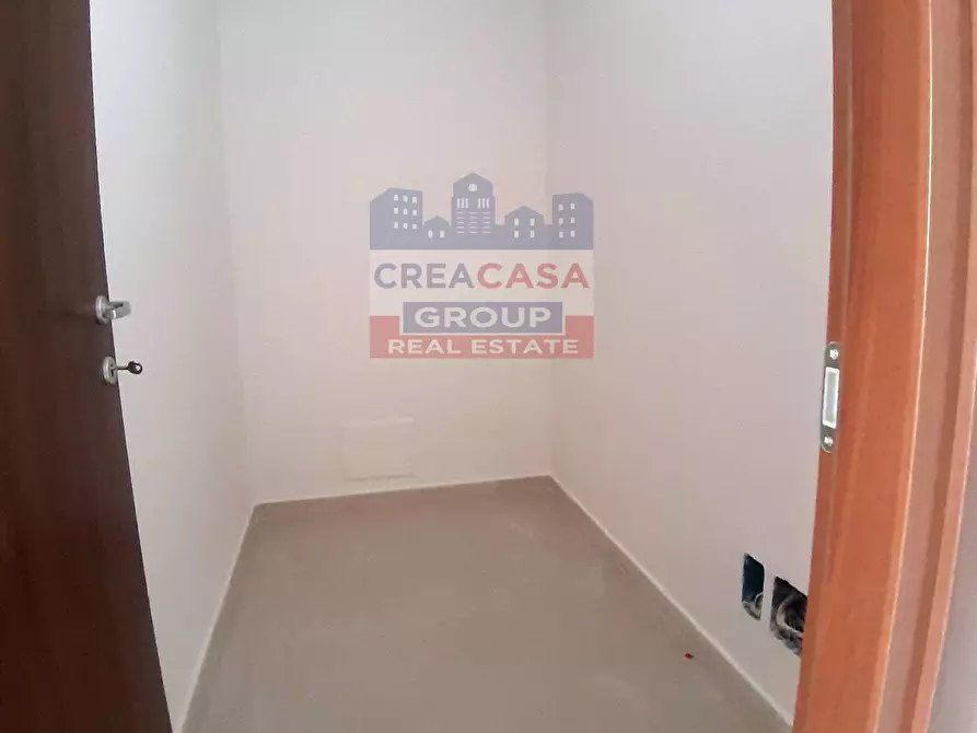 Immagine 21 di Appartamento in vendita  in Via Dionisio a Giardini-Naxos