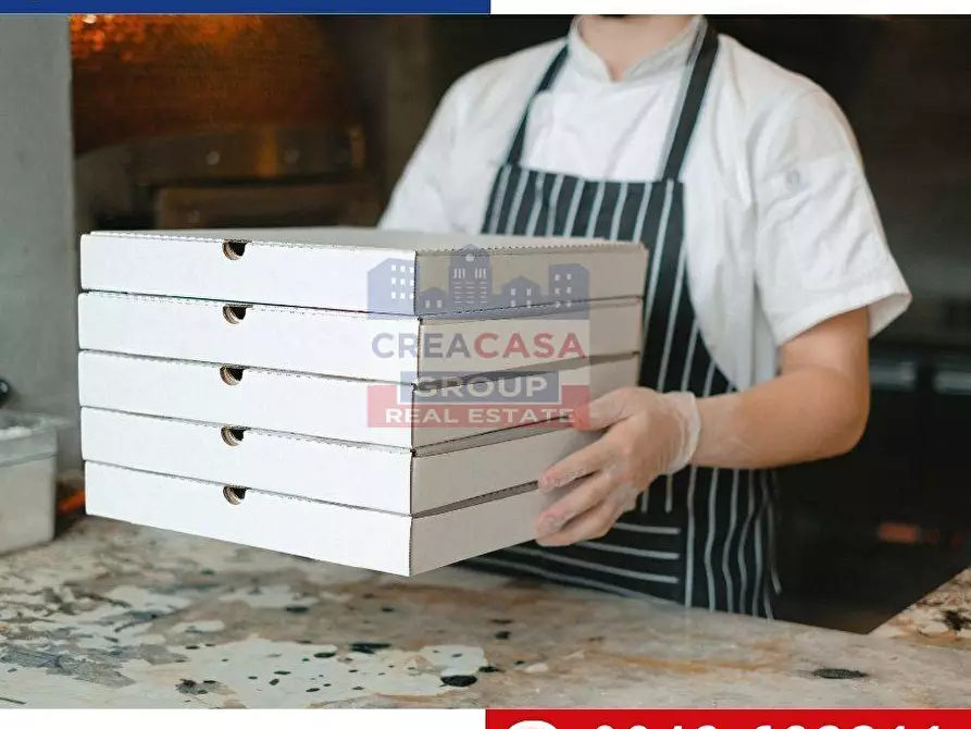 Immagine 3 di Attività commerciale in vendita  a Giardini-Naxos