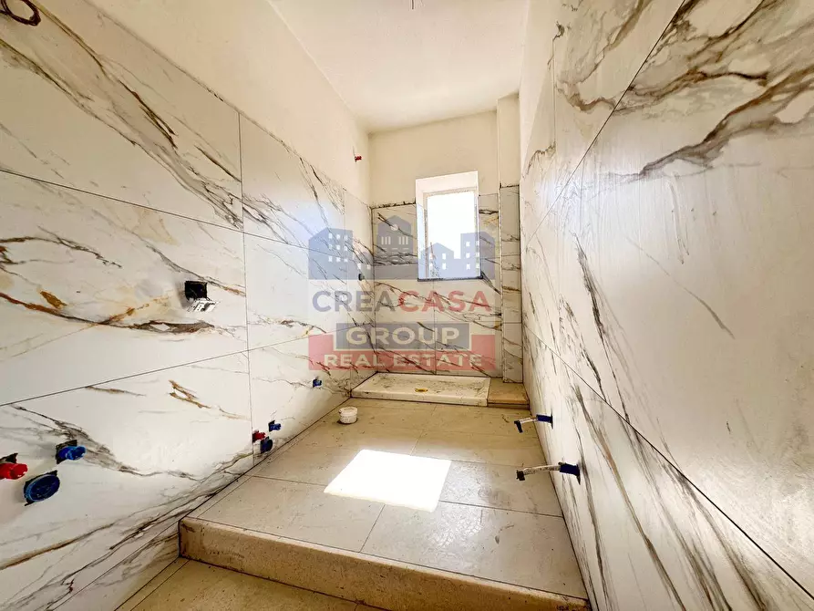 Immagine 9 di Appartamento in vendita  in Via Erice a Giardini-Naxos