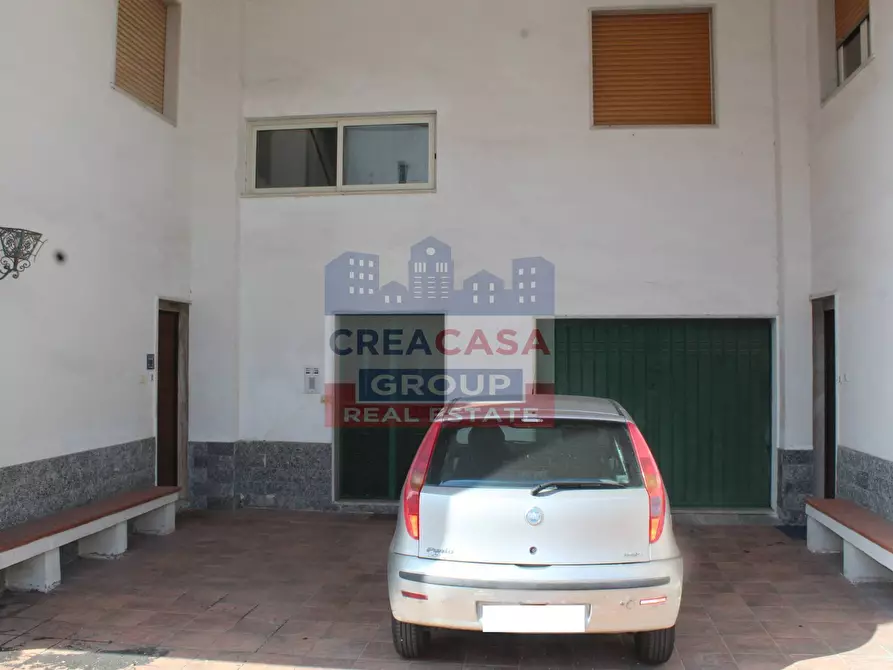 Immagine 6 di Appartamento in vendita  in via Teocle a Giardini-Naxos