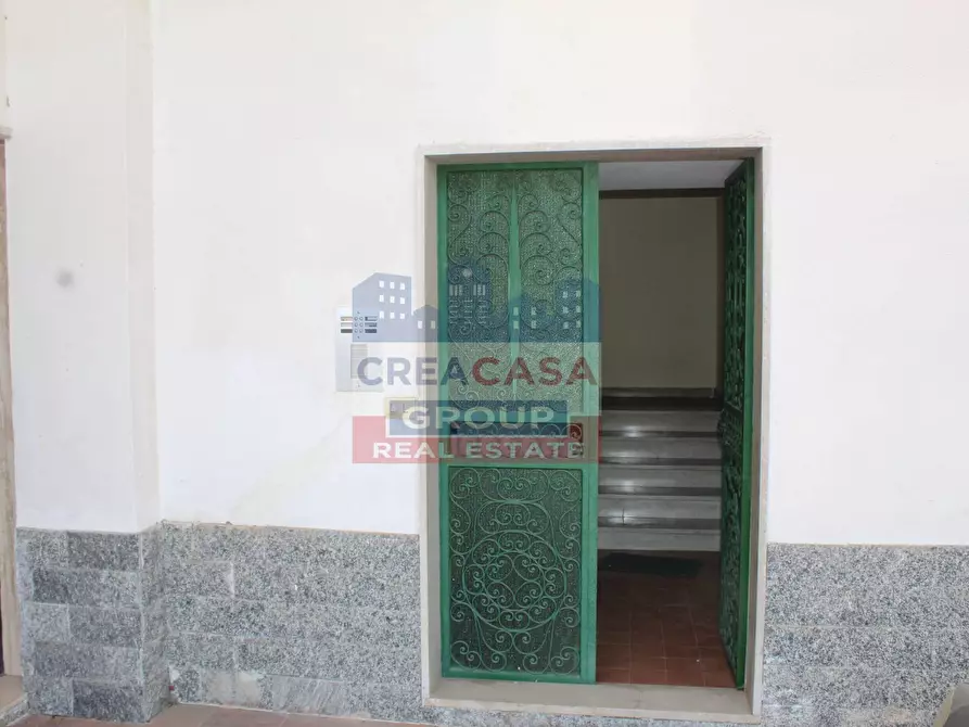 Immagine 8 di Appartamento in vendita  in via Teocle a Giardini-Naxos